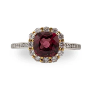 silver ring with garnet centre piece