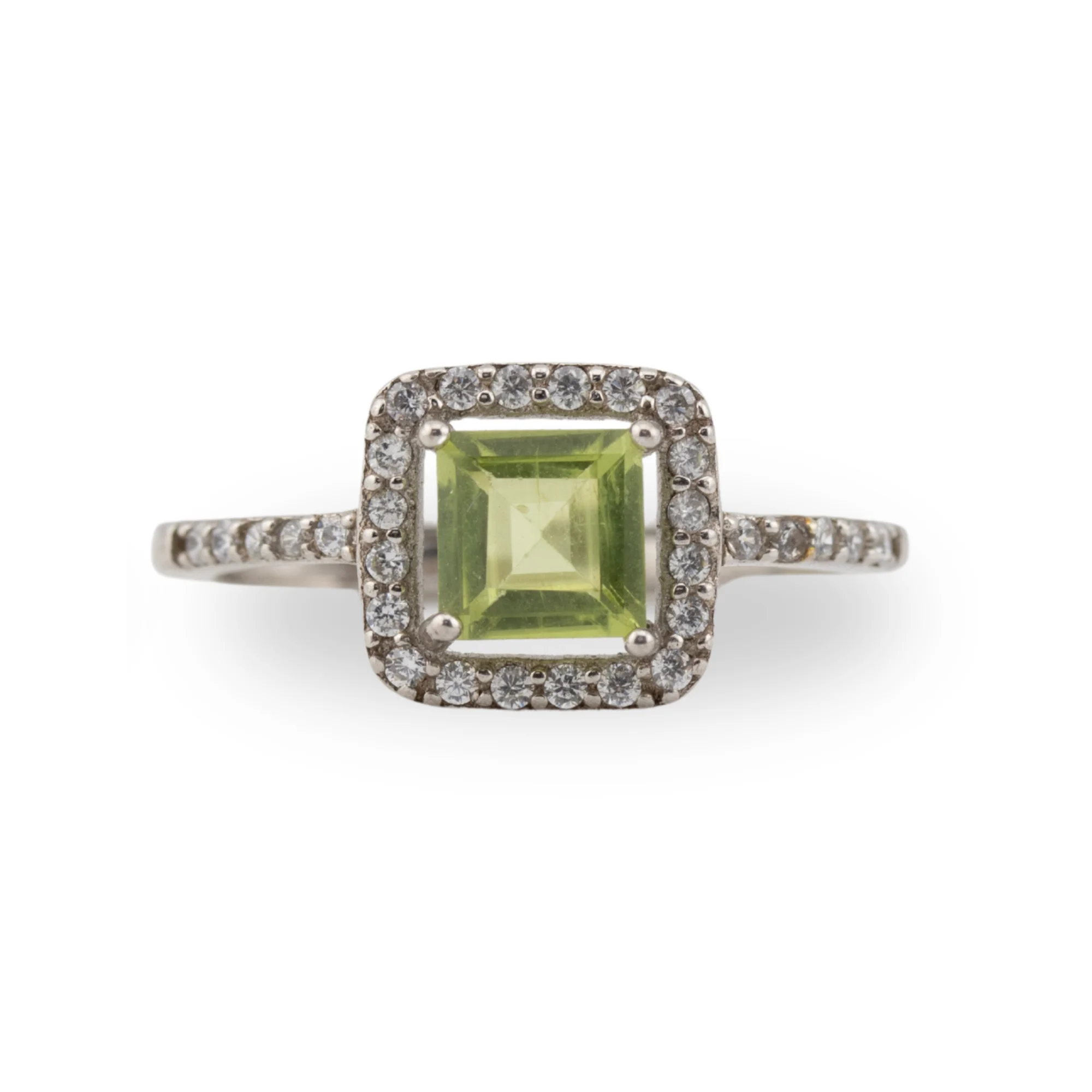 Silver ring with Square-cut natural Peridot gemstone centrepiece